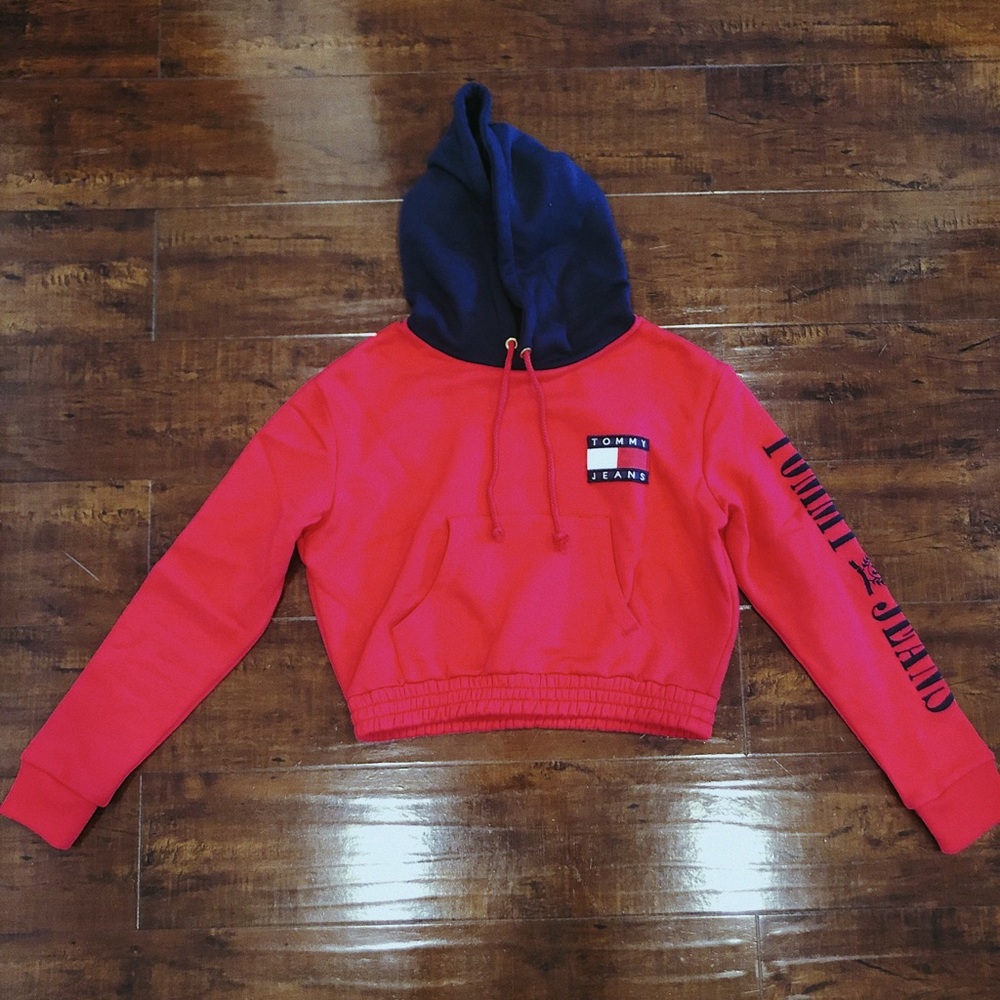 Unused Tommy Jeans Cropped Hoodie Sweatshirt ✨
